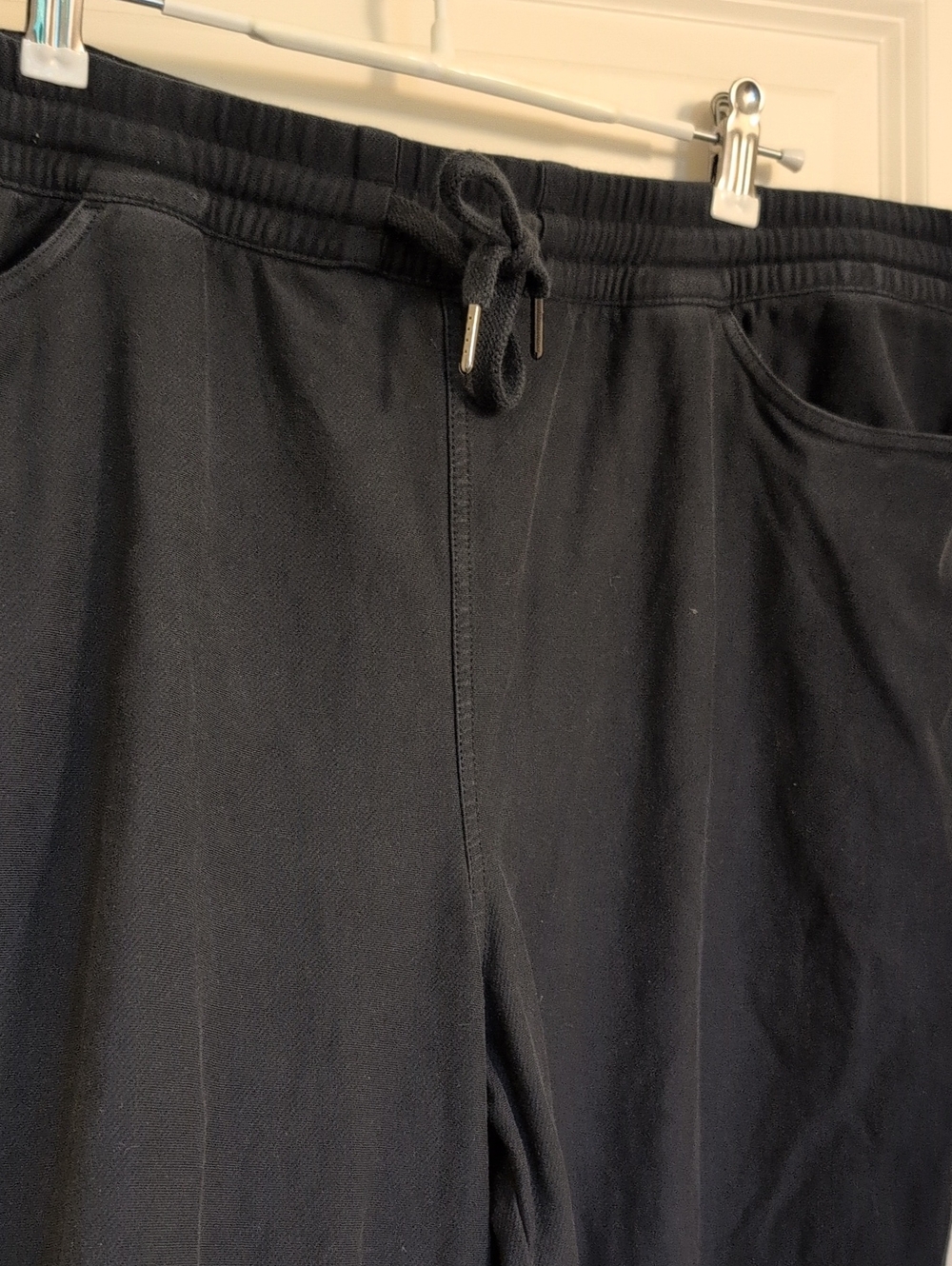 Athleta Farrallon Pant, In Black - Picture 3 of 8